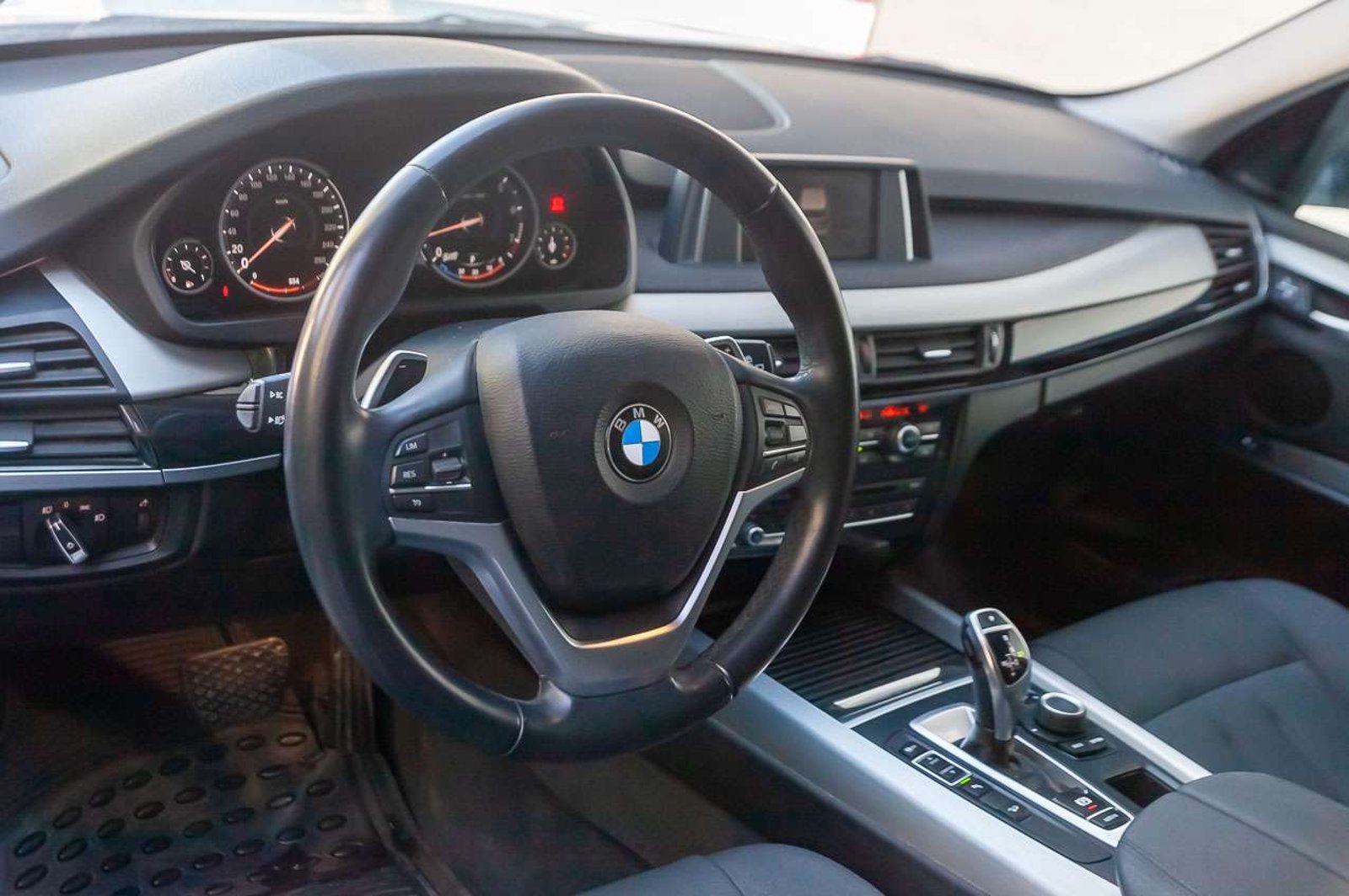 BMW X5 2016 - Imagen 7 de 17