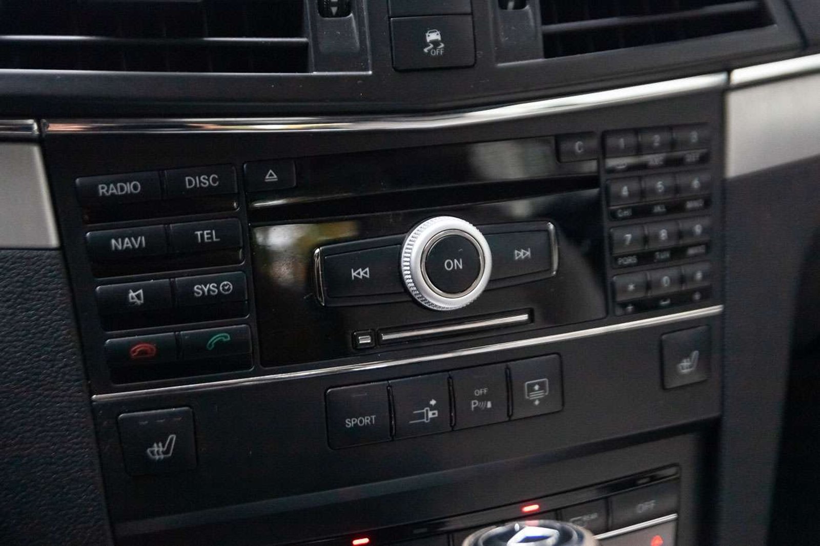MERCEDES BENZ E500 2010 - Imagen 13 de 20
