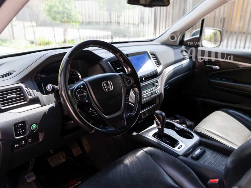Honda Ridgeline 2017 - Imagen 7 de 20