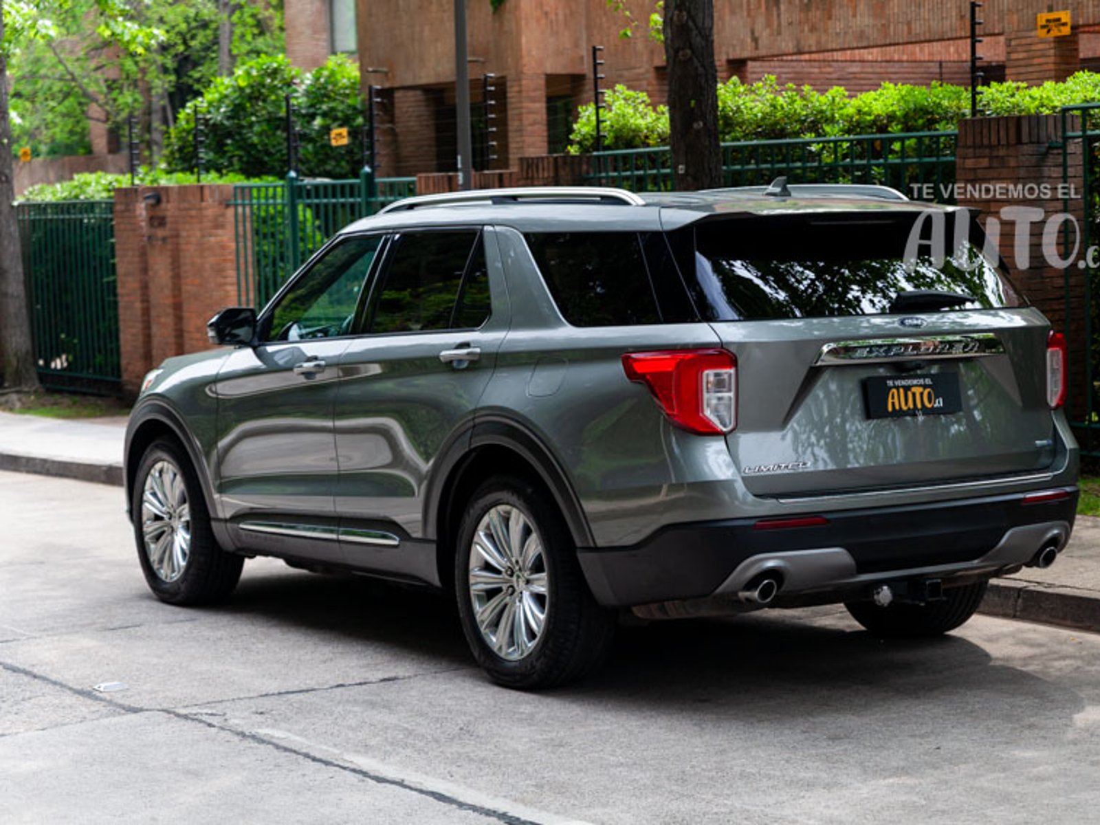 Ford Explorer 2021 - Foto 3 de 20