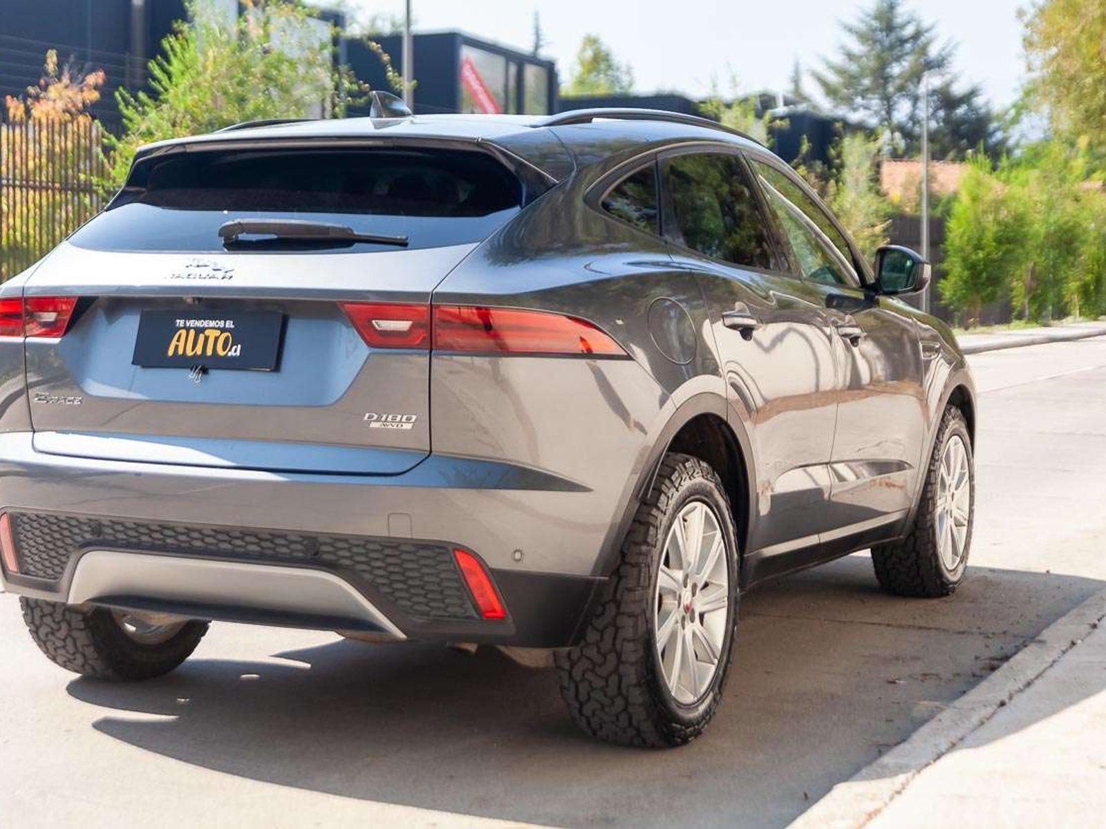 Jaguar E-Pace 2019 - Foto 5 de 17