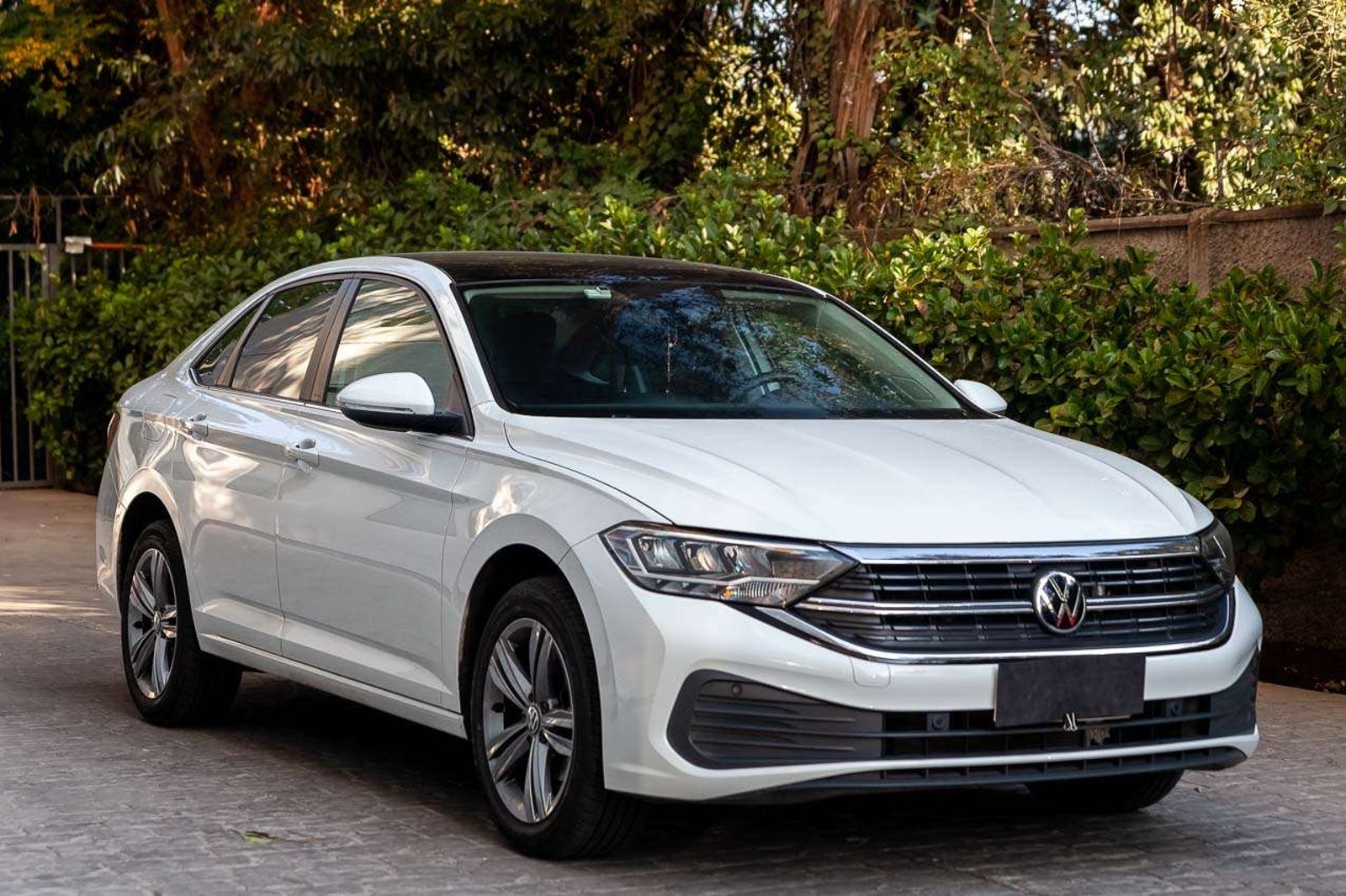 VOLKSWAGEN Jetta 2024 - Imagen 6 de 18