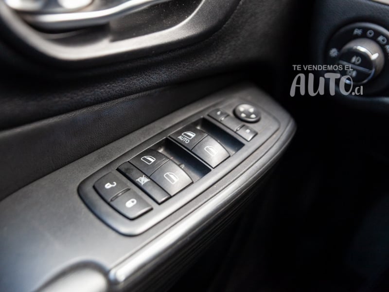 Jeep Cherokee 2015 - Imagen 19 de 20