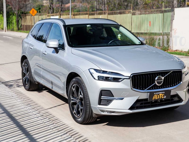 Volvo XC60 2022 - Imagen 6 de 19
