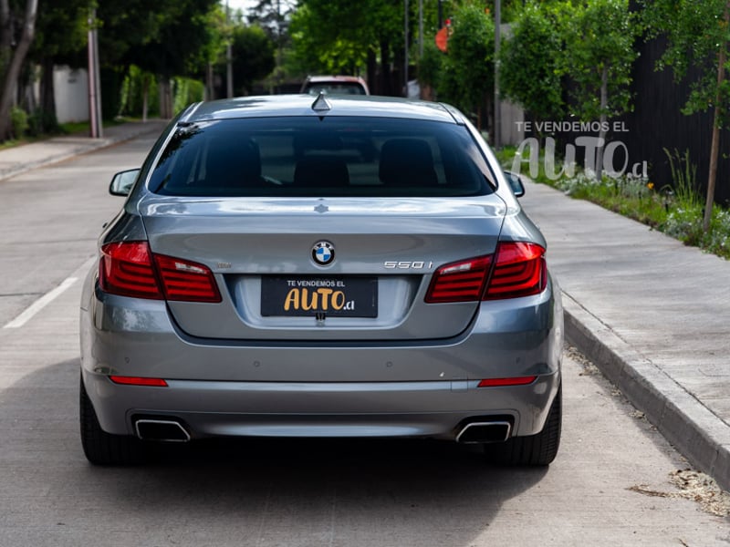 BMW 550I 2011 - Imagen 4 de 20