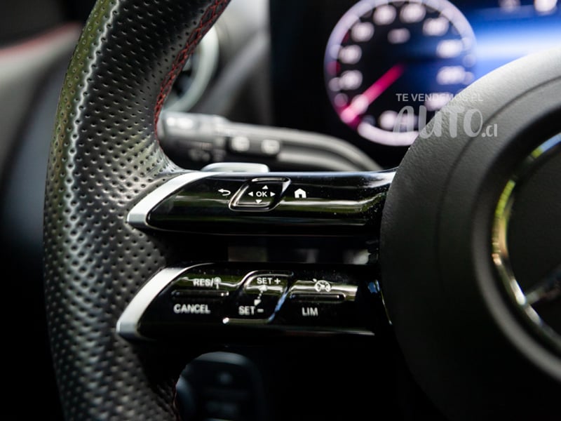 Mercedes-Benz GLA 200 2024 - Imagen 10 de 20