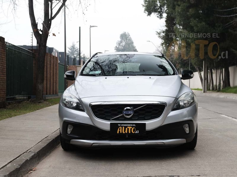 Volvo V40 2016