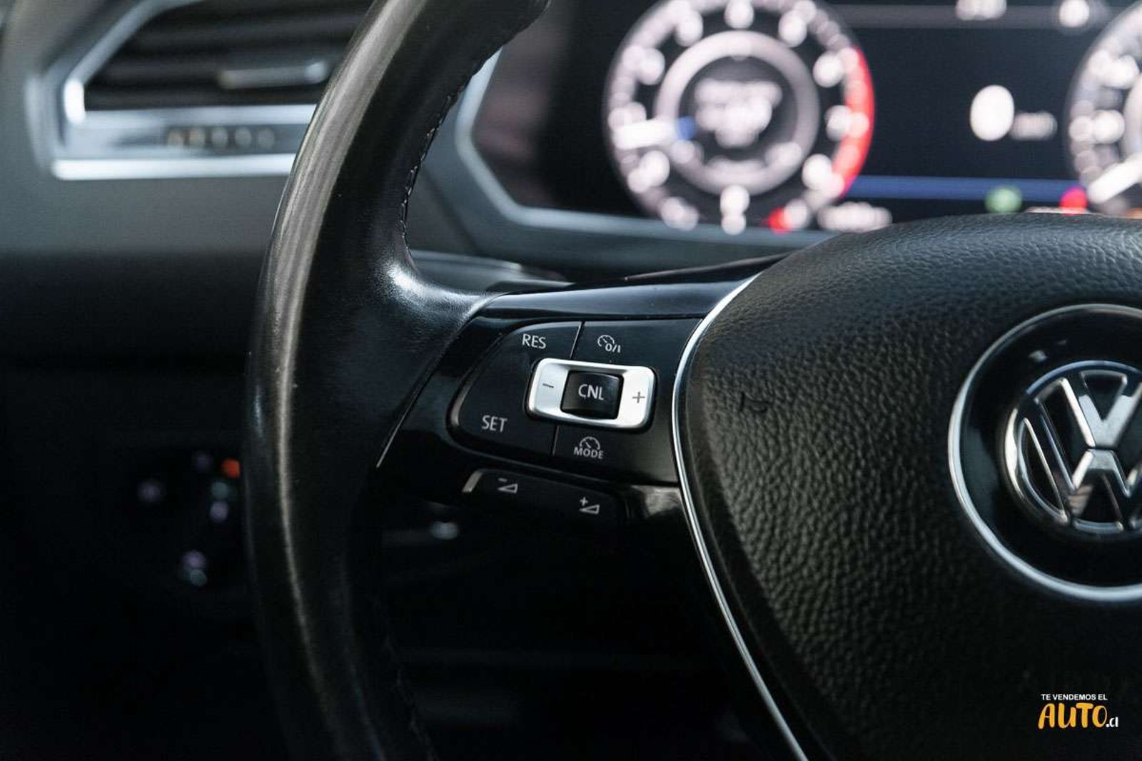 Volkswagen Tiguan 2018 - Imagen 9 de 20