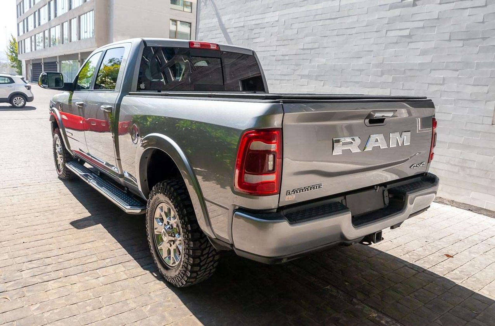 RAM 2500 2023 - Imagen 3 de 19