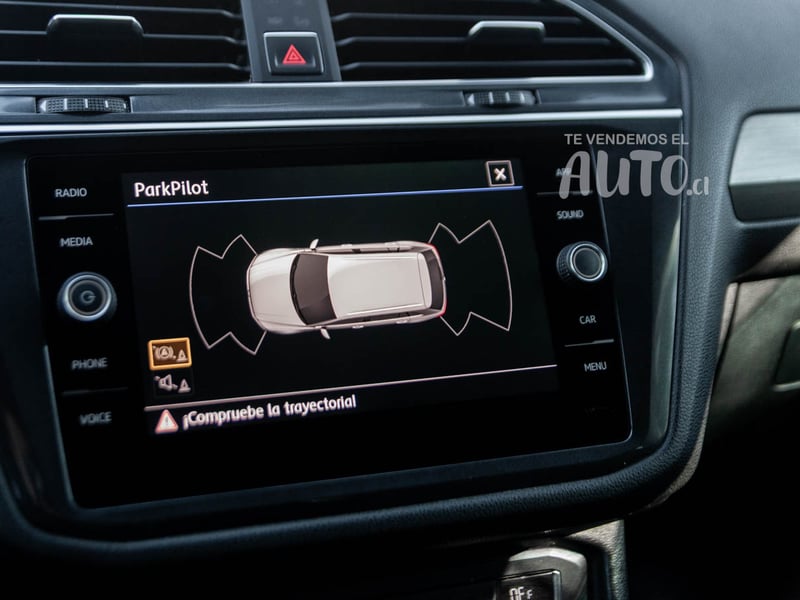 Volkswagen Tiguan 2018 - Imagen 13 de 18