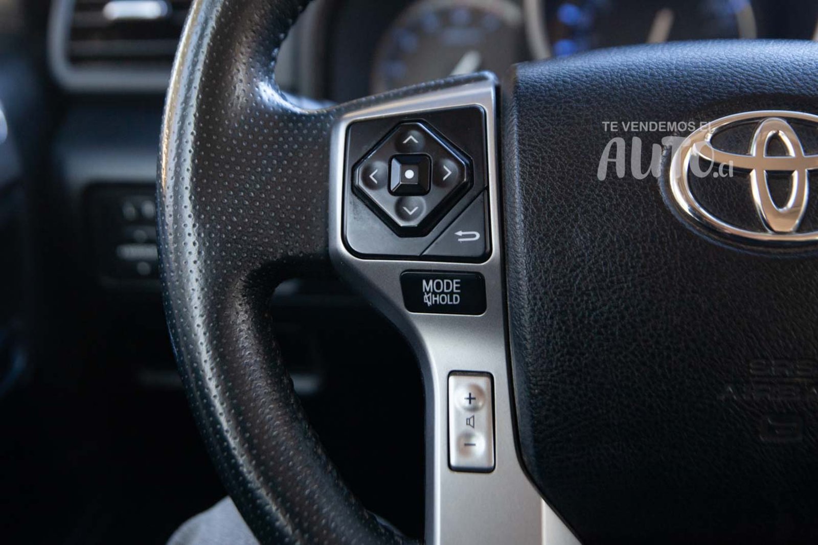 Toyota 4RUNNER 2018 - Imagen 10 de 17