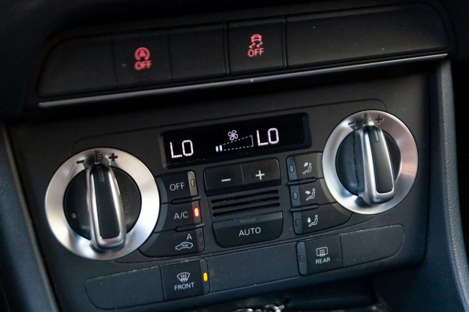 AUDI Q3 2014 - Imagen 14 de 19