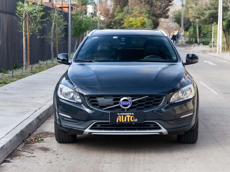 Volvo V60 Cross Country 2018