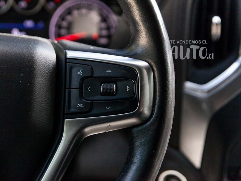 Chevrolet Silverado 2021 - Imagen 11 de 20
