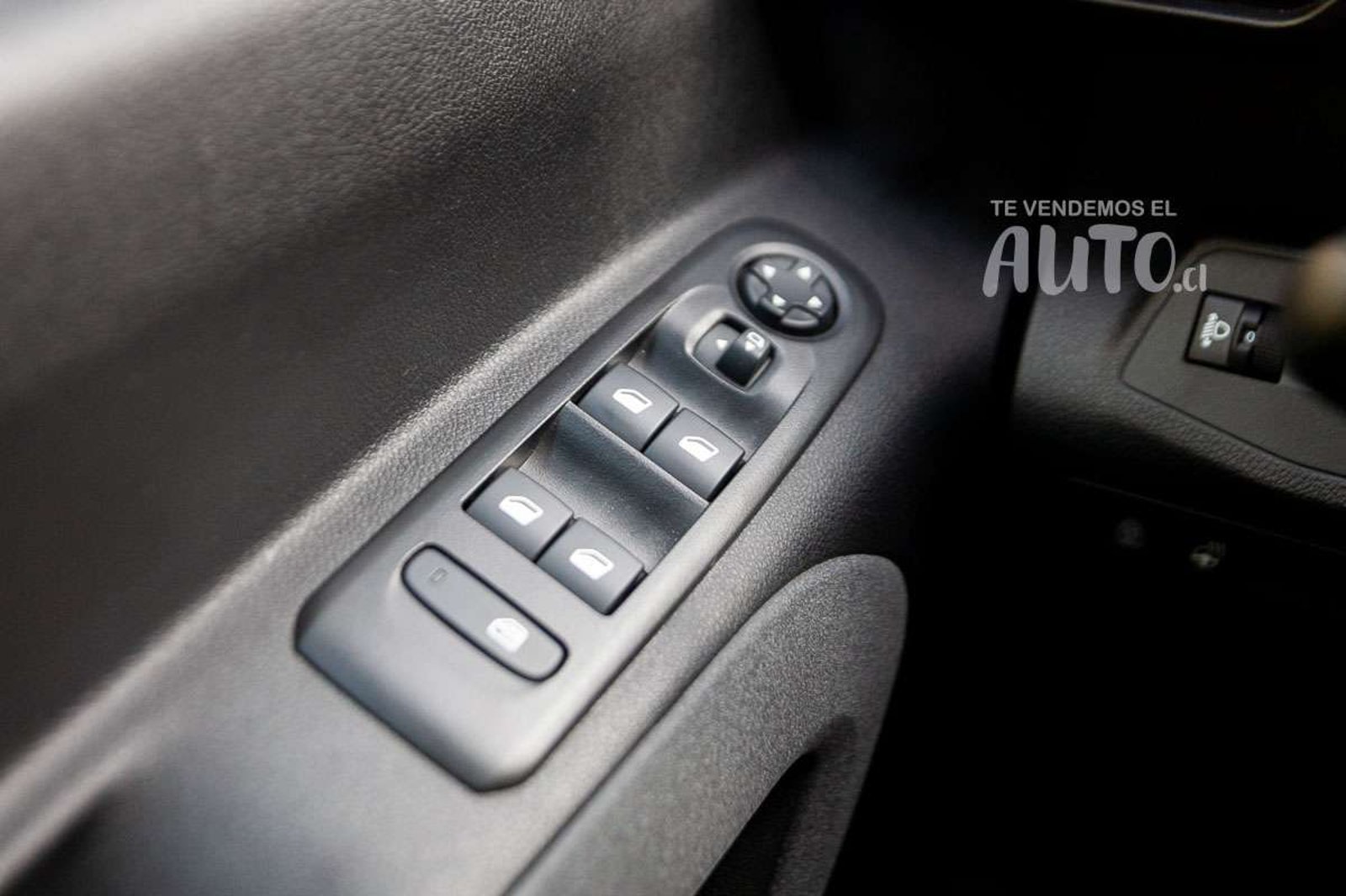 Peugeot Rifter 2025 - Imagen 15 de 17