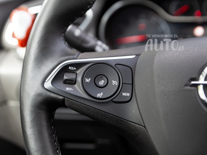 Opel Grandland X 2020 - Imagen 9 de 18
