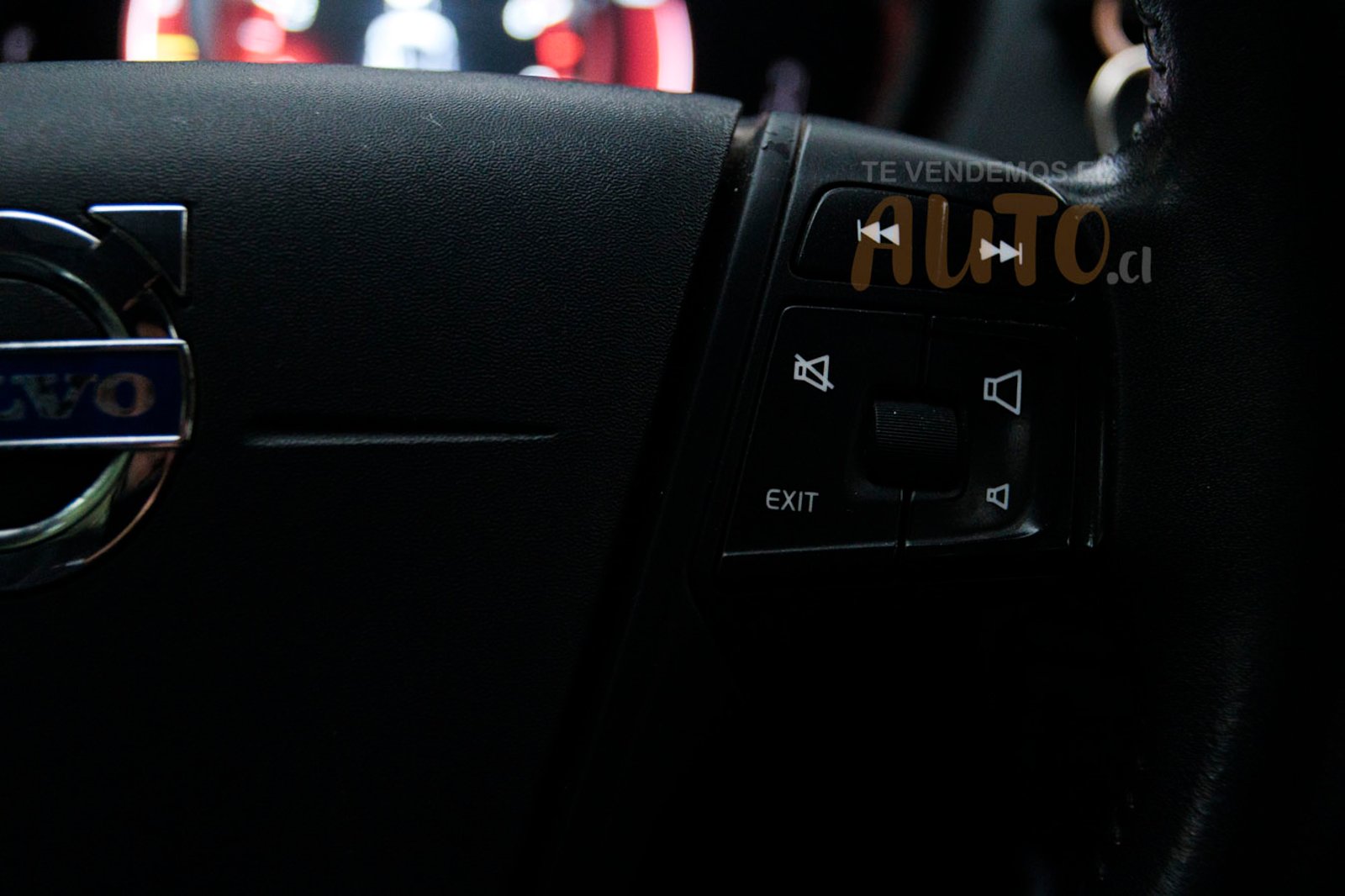 Volvo V40 2016 - Imagen 17 de 17