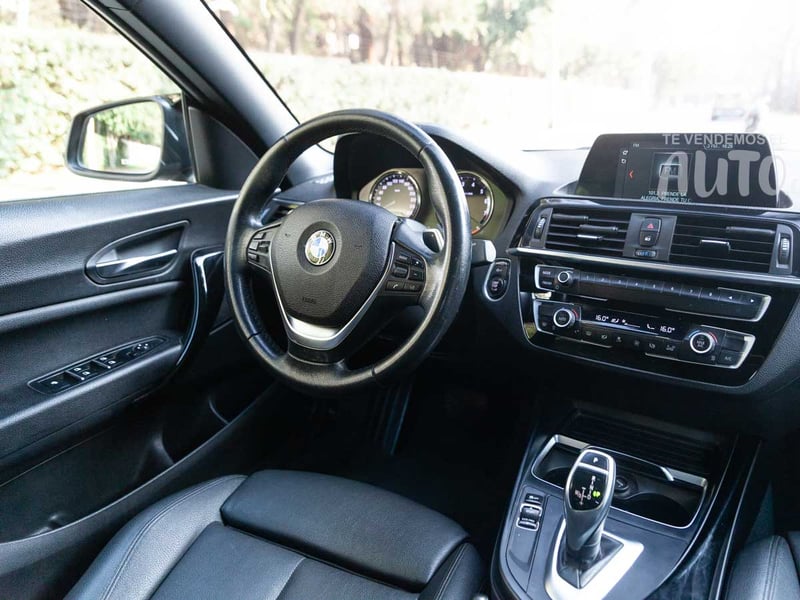 BMW 220I 2018 - Imagen 18 de 19