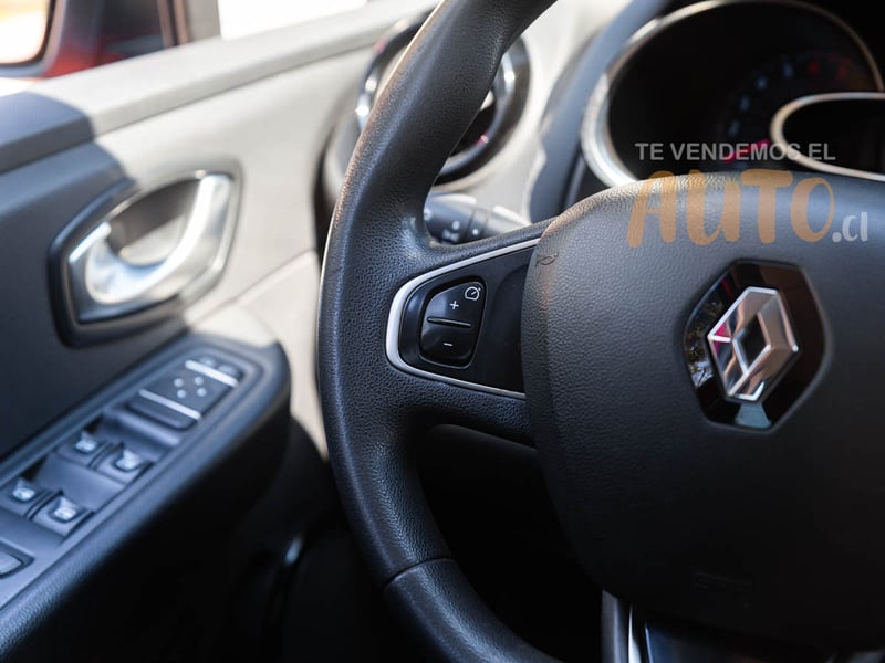 Renault Clio 2019 - Imagen 17 de 20