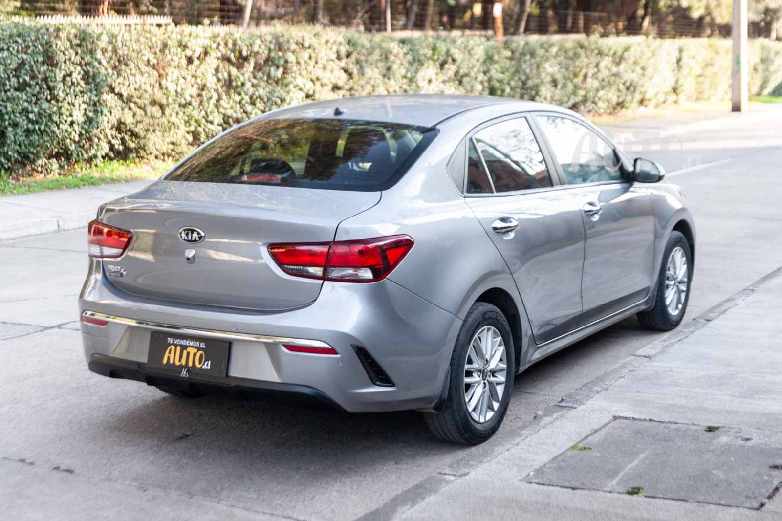 Kia Rio4 2022 - Imagen 5 de 18