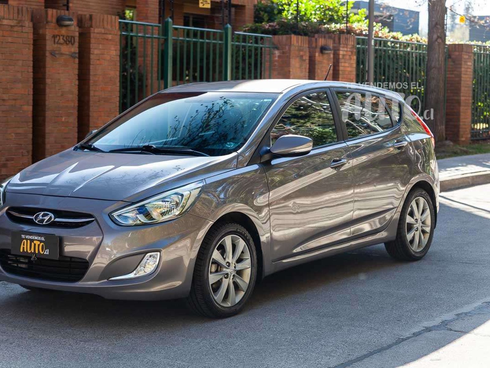 Hyundai Accent 2018 - Foto 2 de 18