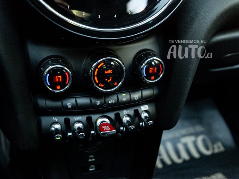 Mini Cooper 2023 - Imagen 14 de 19