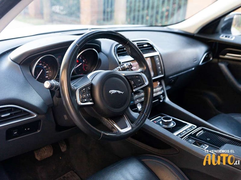 Jaguar F-Pace 2018 - Imagen 7 de 20