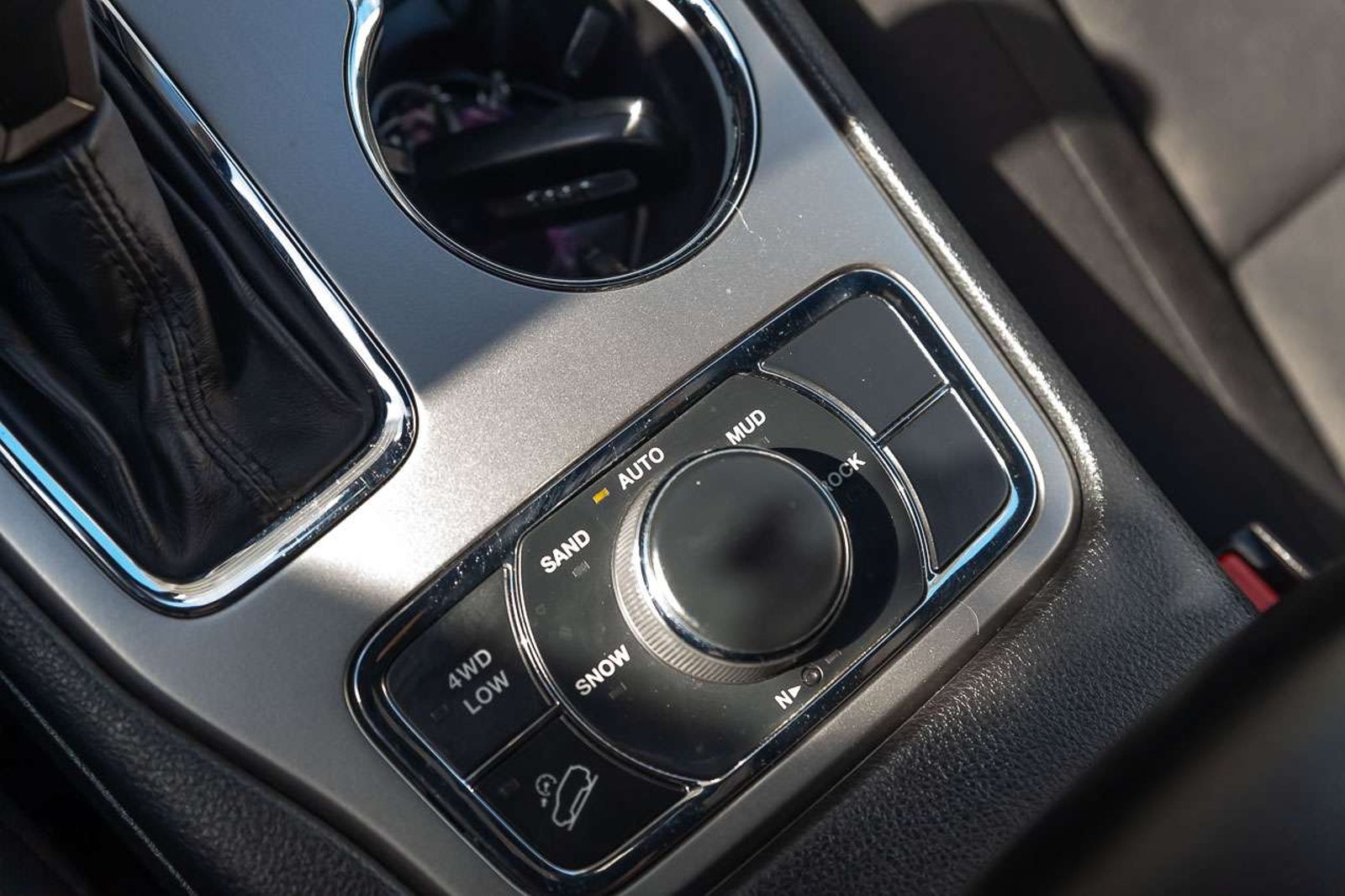 JEEP Grand Cherokee 2019 - Imagen 16 de 20