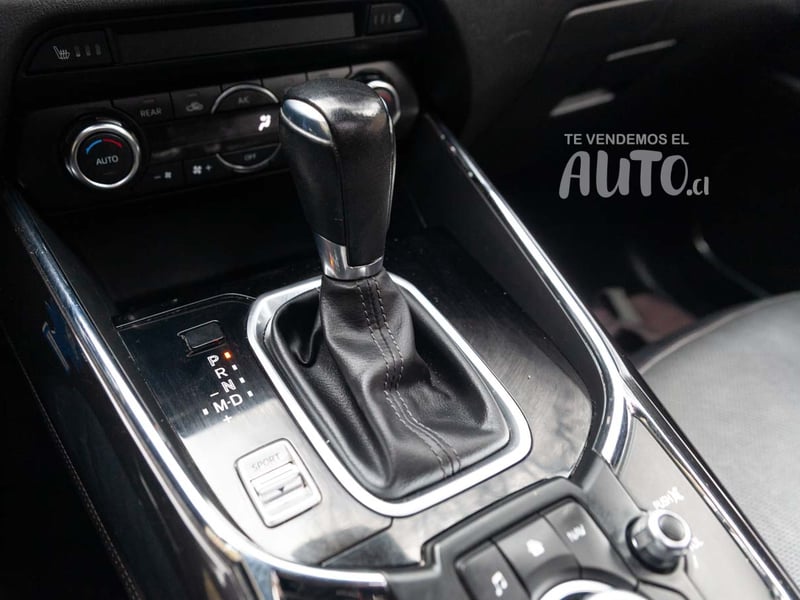 Mazda CX-9 2018 - Imagen 16 de 20