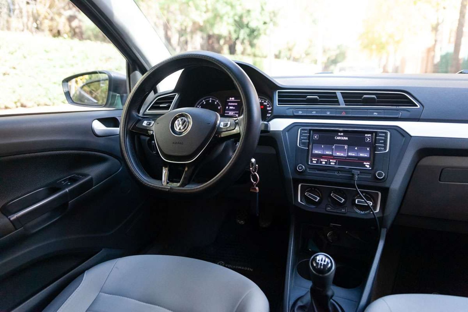 VOLKSWAGEN Gol 2017 - Imagen 17 de 18