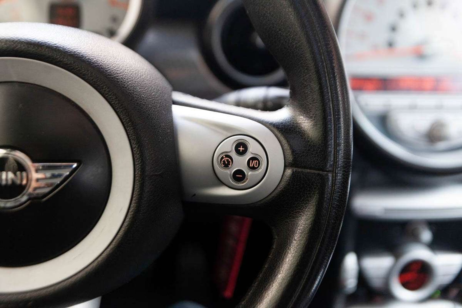 MINI Cooper S 2008 - Imagen 10 de 16