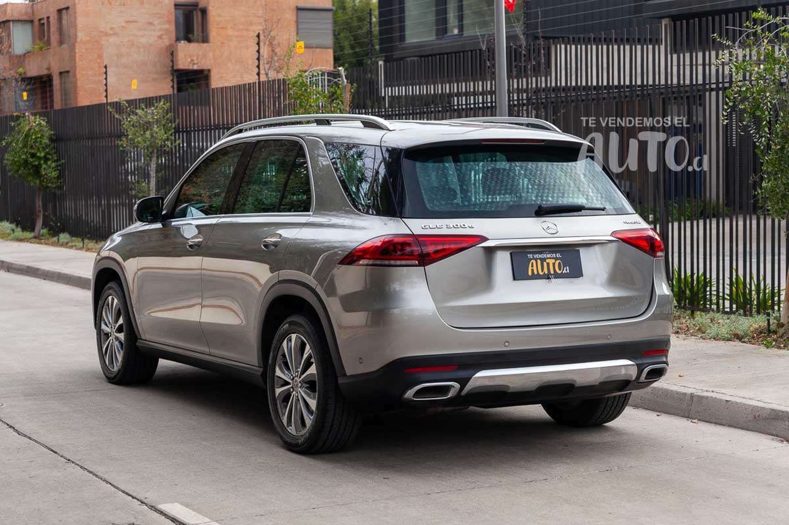 Mercedes-Benz GLE300D 2023 - Imagen 3 de 19