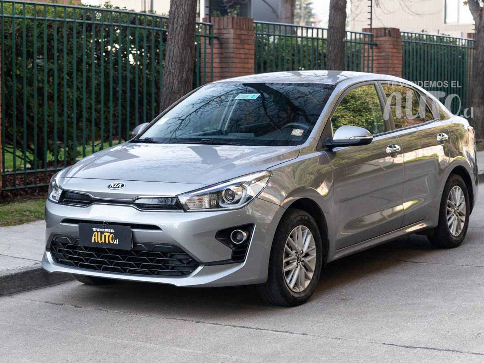 Kia Rio4 2022 - Foto 2 de 18