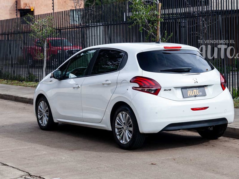 Peugeot 208 2019 - Imagen 3 de 18