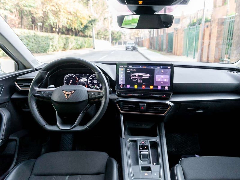 Cupra Leon 2024 - Imagen 17 de 19