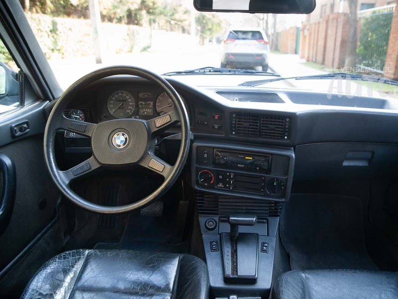 BMW 525 1985 - Imagen 14 de 14