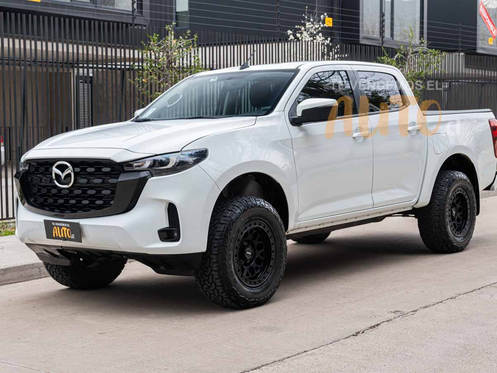 Mazda BT50 4WD 2025 - Foto 2 de 20