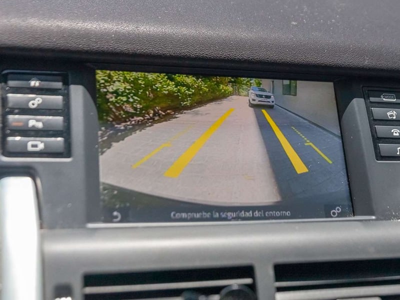 Land Rover Discovery Sport SE 2019 - Imagen 12 de 17