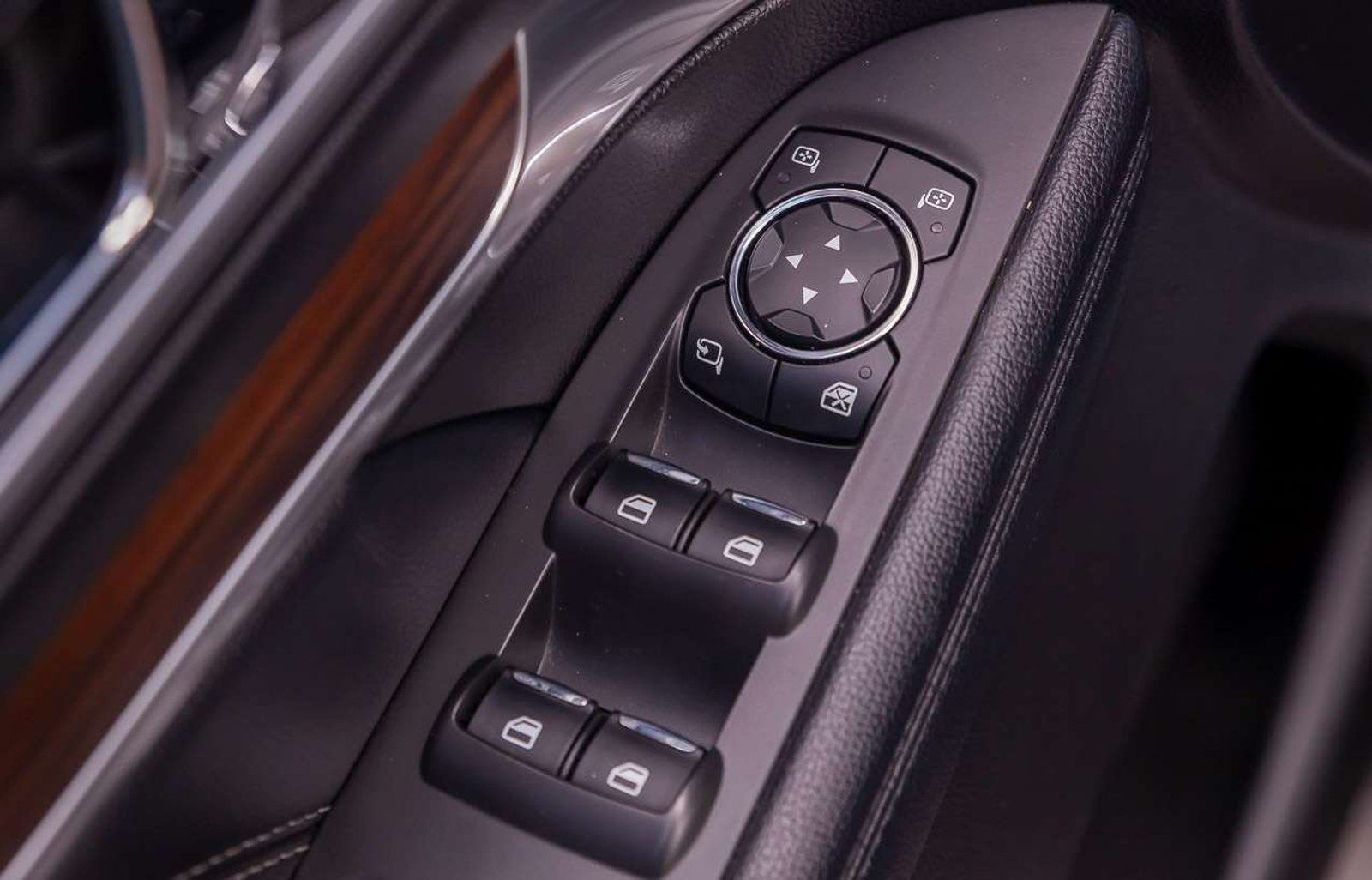 FORD Explorer 2018 - Imagen 18 de 20