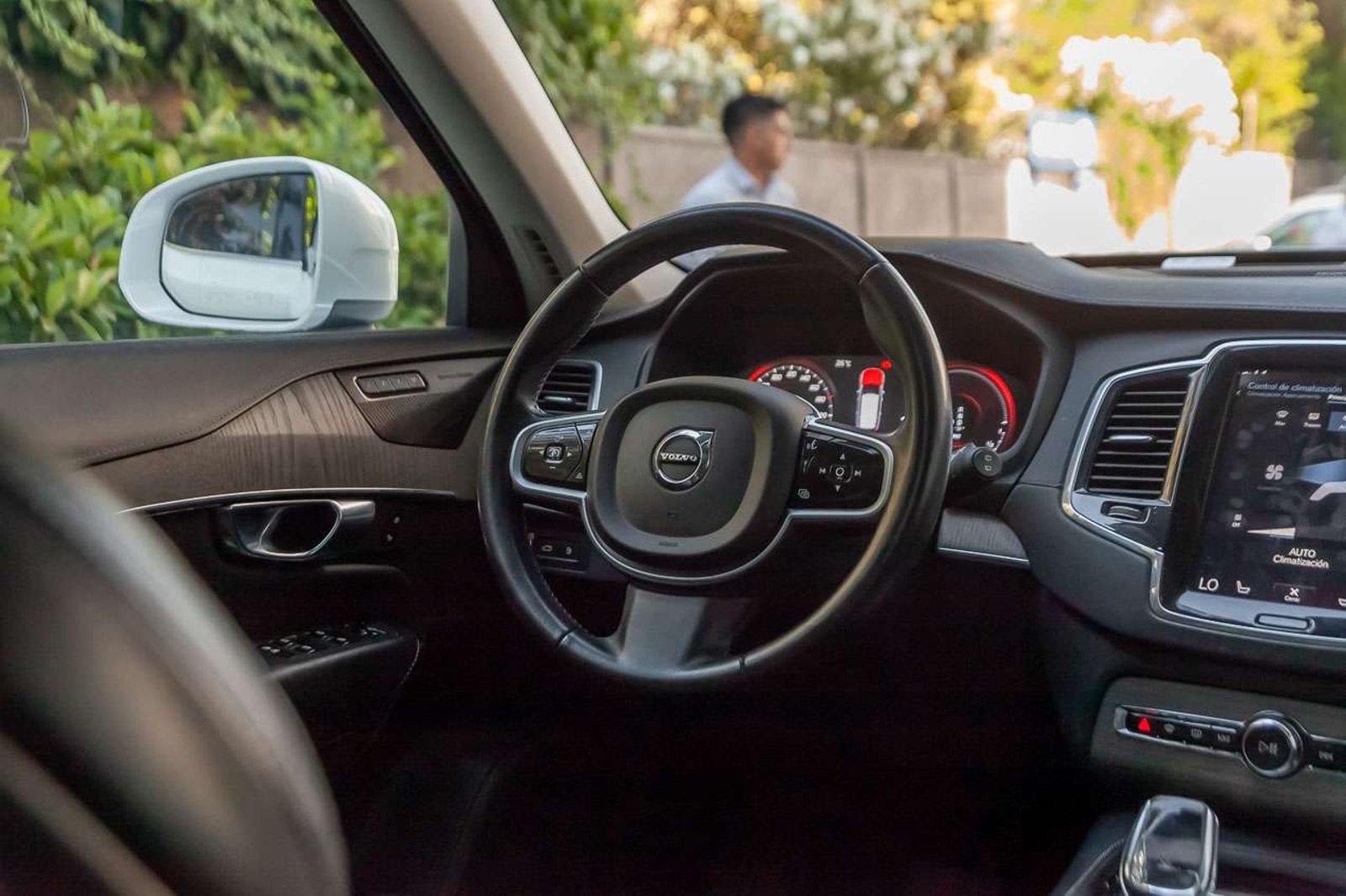 VOLVO XC90 2021 - Imagen 19 de 20