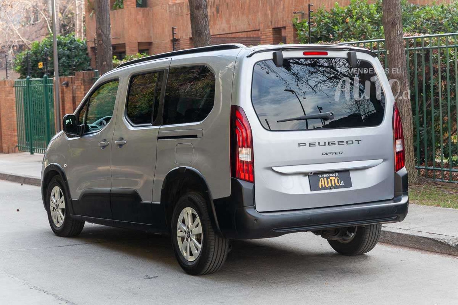 Peugeot Rifter 2025 - Imagen 3 de 17