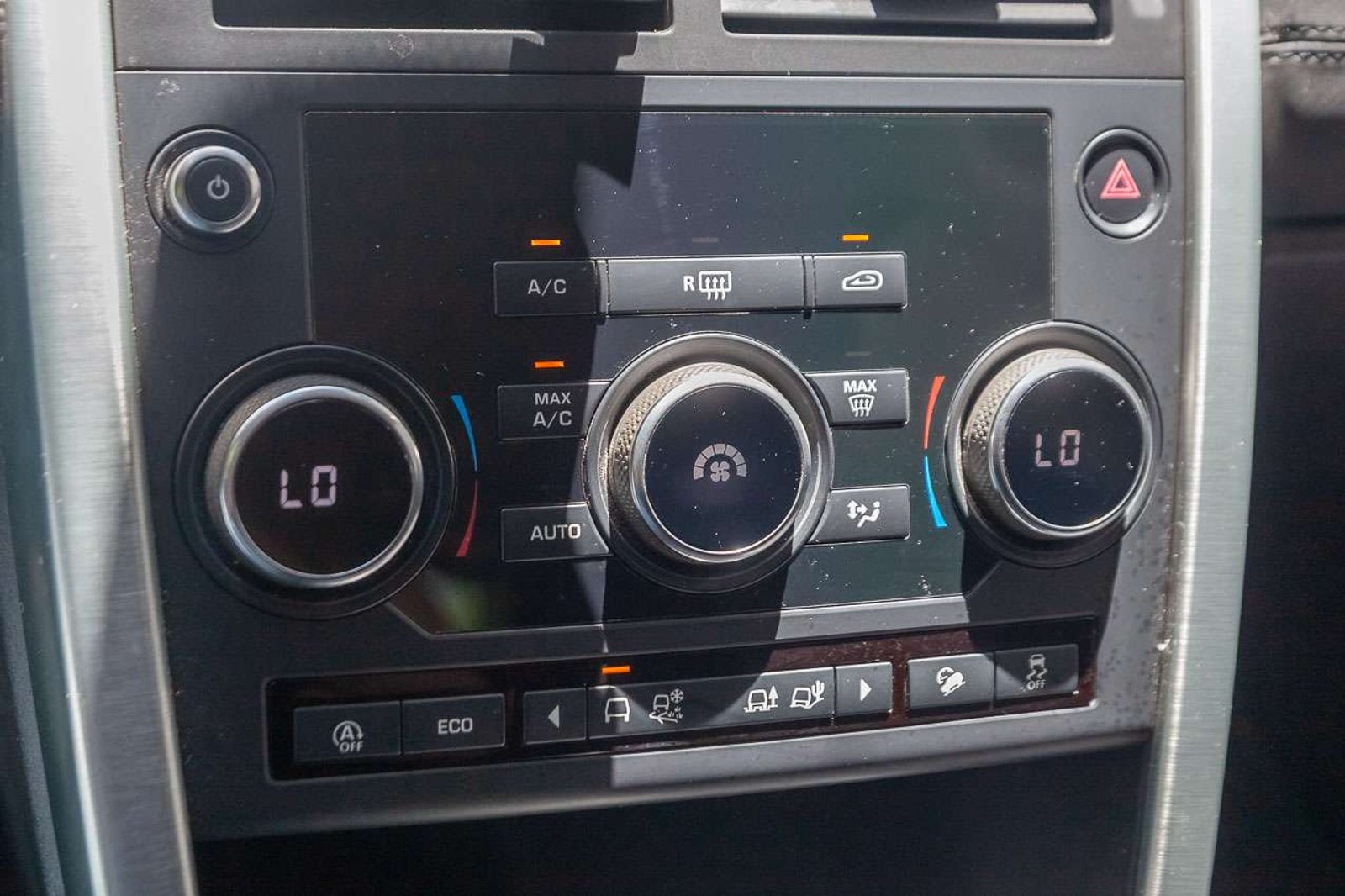 LAND ROVER Discovery Sport SE 2019 - Imagen 13 de 17