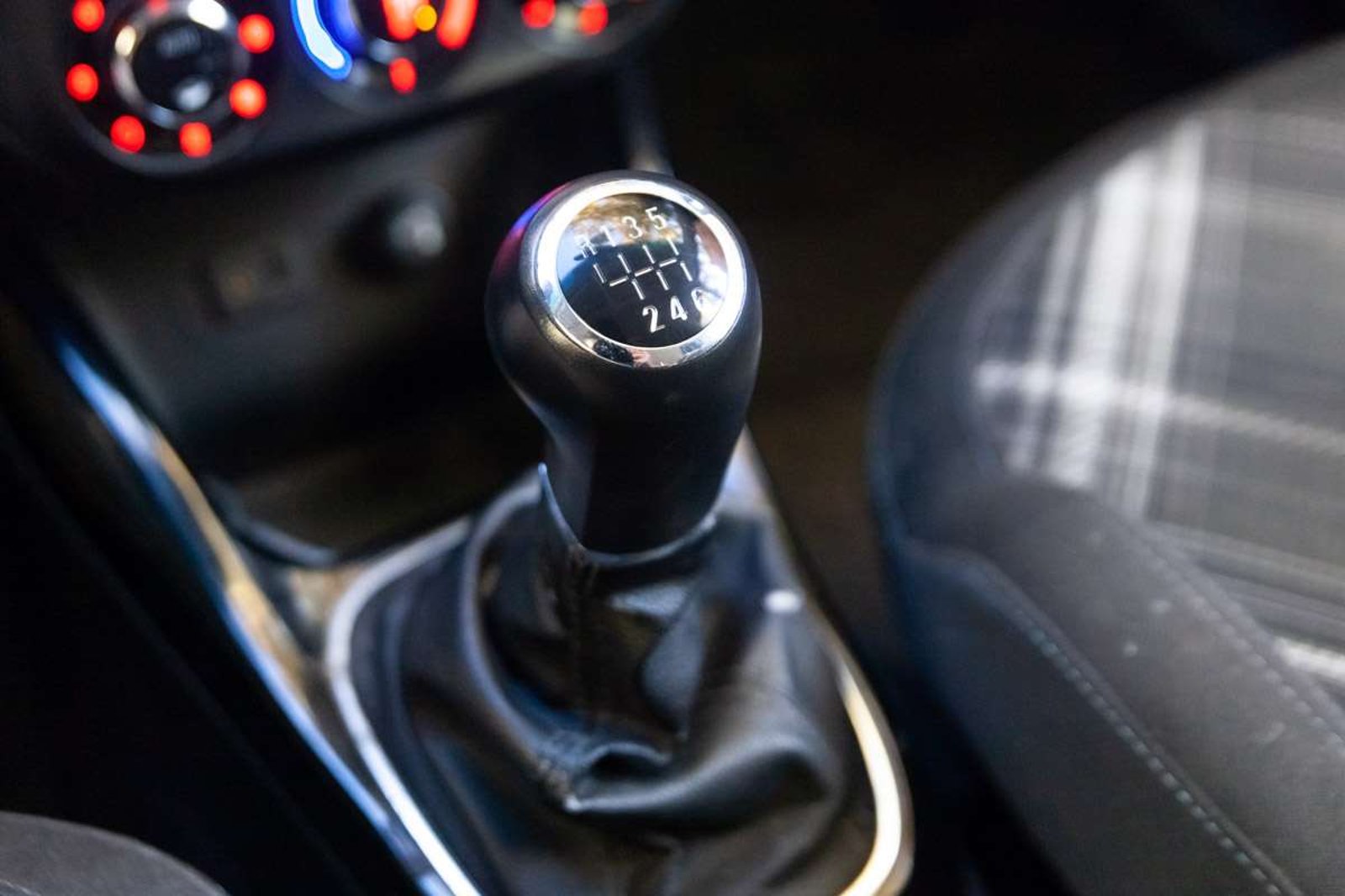 OPEL Corsa 2017 - Imagen 13 de 17