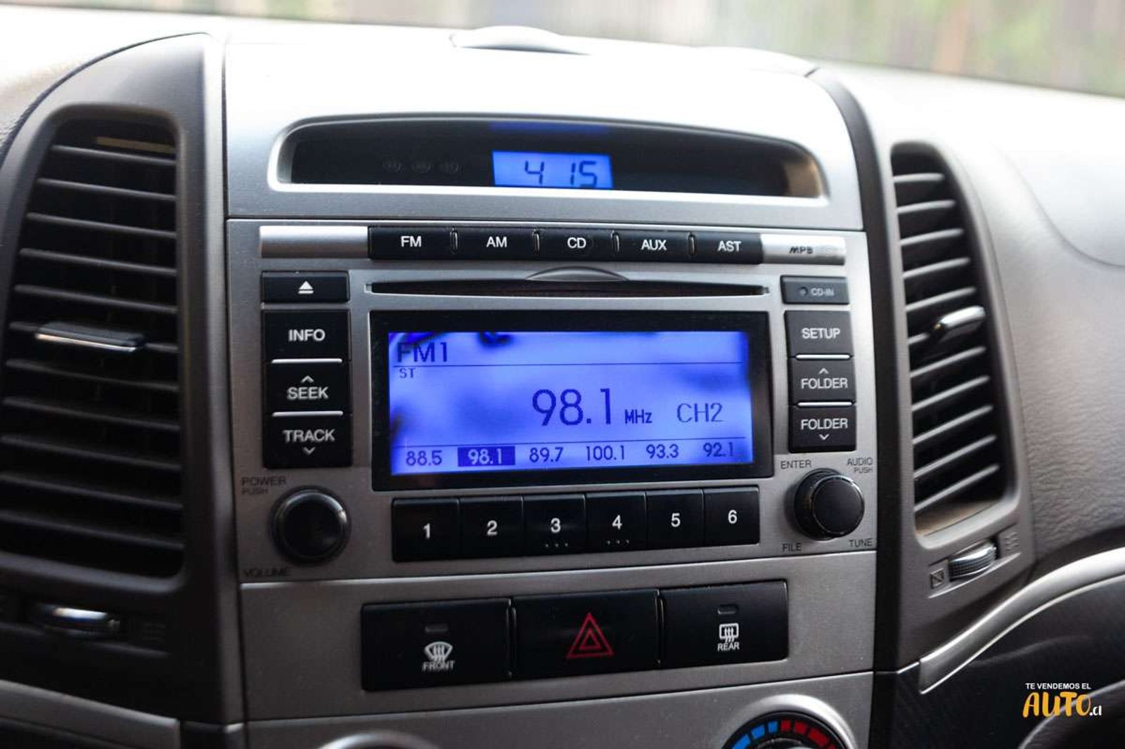 HYUNDAI Santa Fe 2011 - Imagen 11 de 17