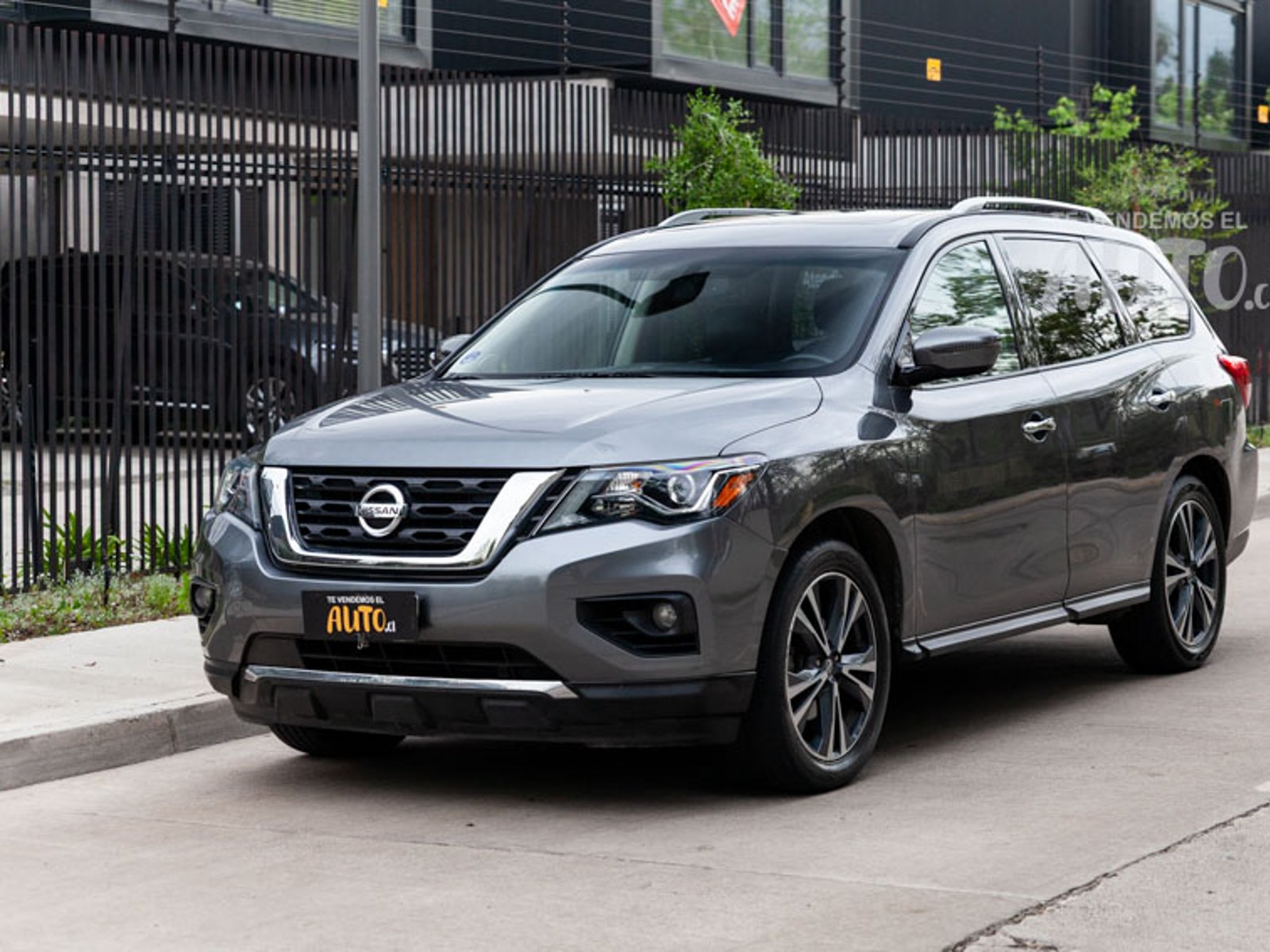 Nissan Pathfinder 2018 - Foto 2 de 20