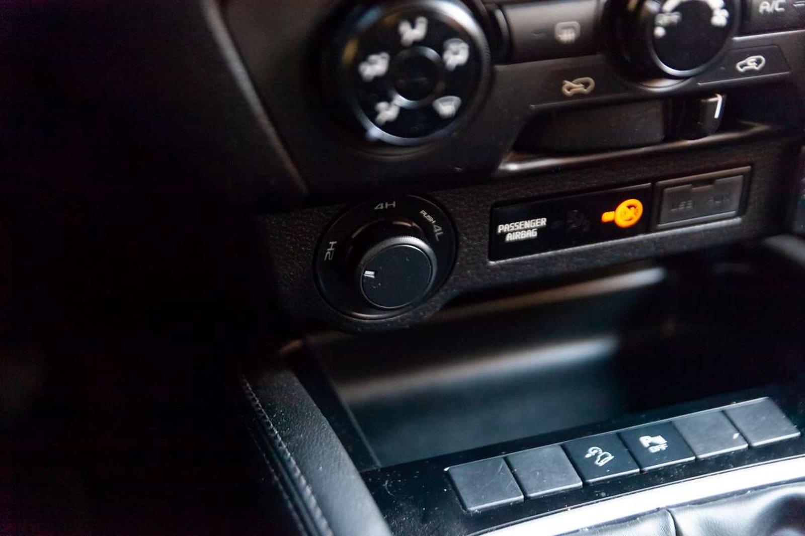 MAZDA BT-50 2023 - Imagen 15 de 20