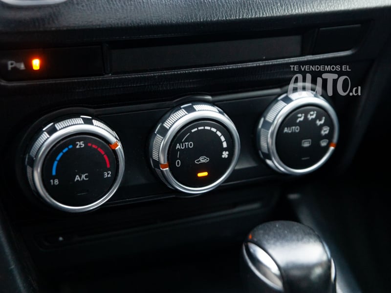 Mazda 3 2015 - Imagen 15 de 20