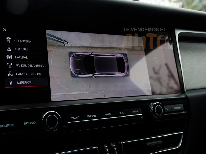 Porsche Macan Turbo 2021 - Imagen 14 de 19