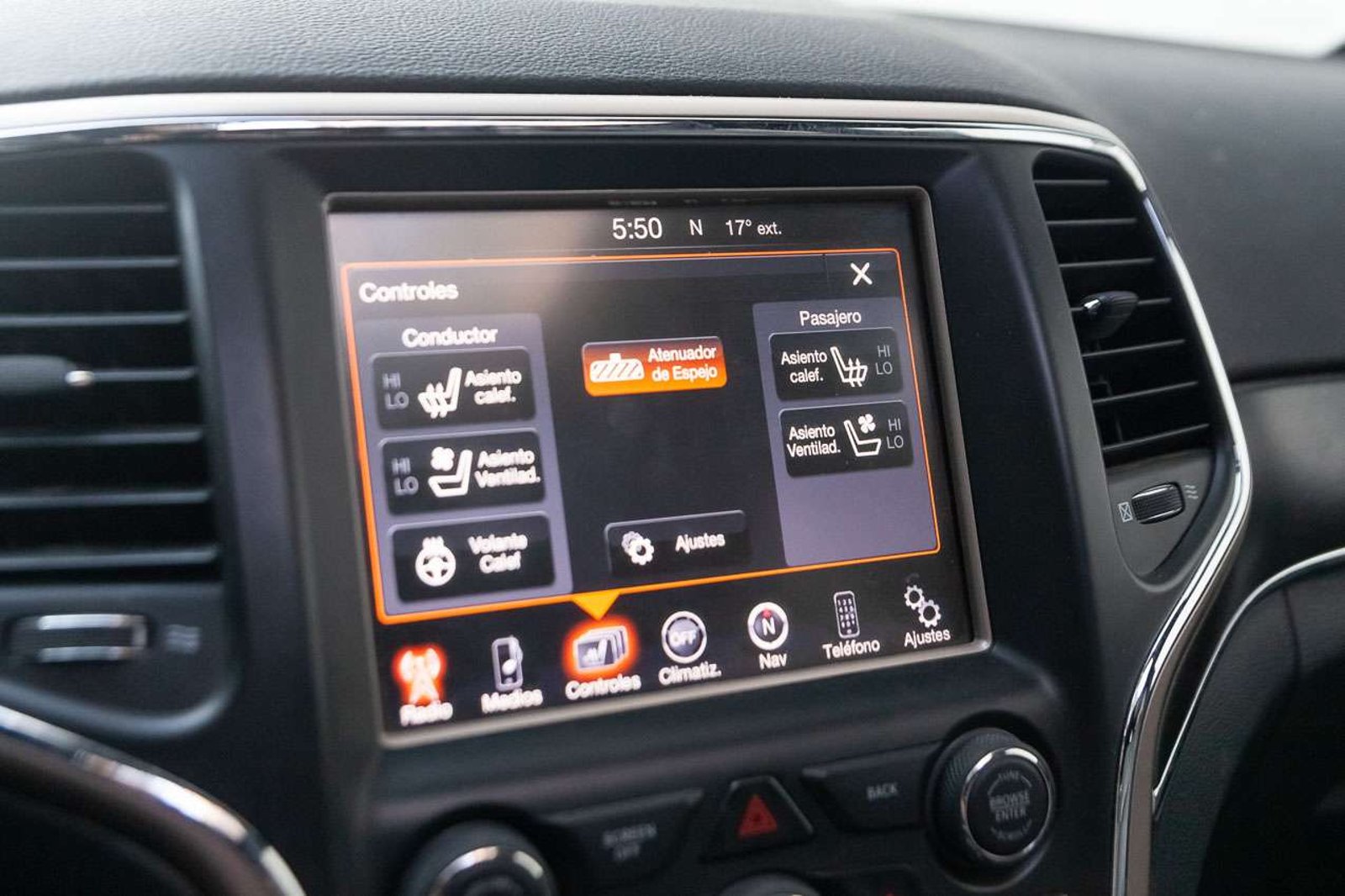 JEEP Grand Cherokee 2016 - Imagen 12 de 20