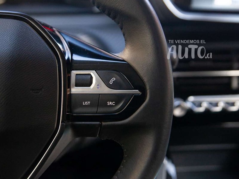 Peugeot 208 2022 - Imagen 10 de 19
